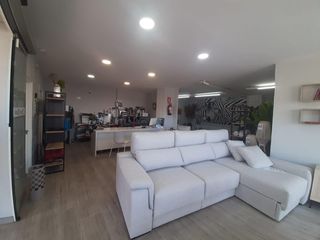 Fabrikhalle in Nuevo Cáceres