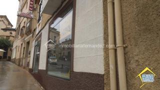 Lloguer Local Comercial a Casco Antiguo. Local parte antigua