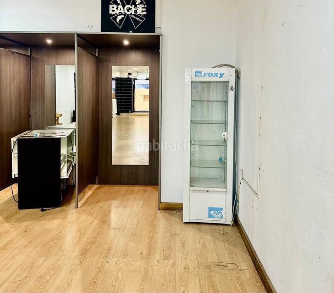 Foto c9f7f87a-d582-4e5d-9a05-6bfb9d748a0d. Alquiler local comercial  completamente equipado en Cáceres