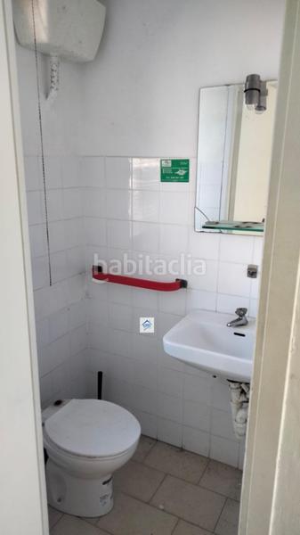 Foto 314567c3-2dc7-4974-9ecc-a7ea4a50dd17. Alquiler local comercial  en san blas!! en Cáceres