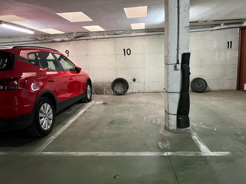 Foto 030a823a-dfc4-4e57-93ee-882c564c6c20. Parking coche plaza de garaje en el centro de caceres en Cáceres