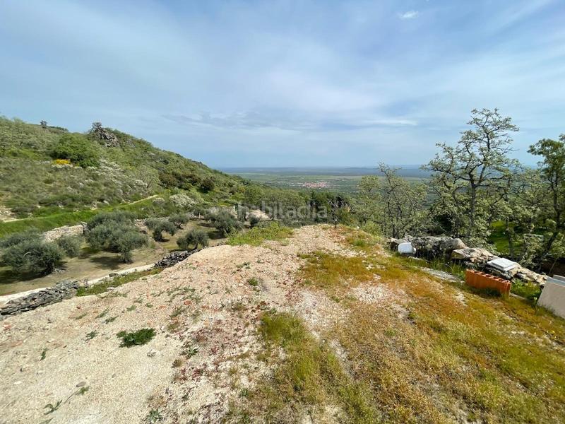 Foto 66b3f4b0-902c-494d-a0b6-1c1cd68d0967. Finca rústica parcela de 10 hectáreas en Montánchez
