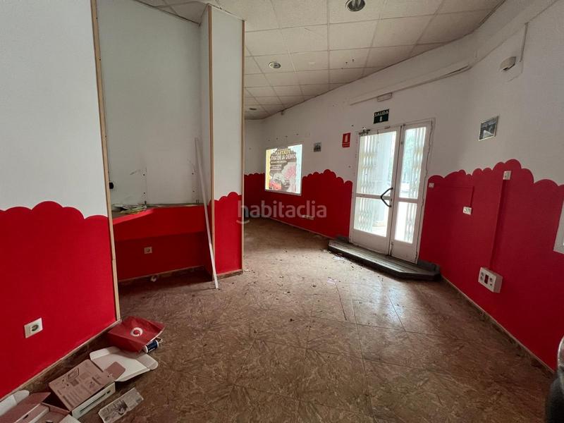 Foto 236e5294-0679-4ab5-ad85-b4a3edf2f084. Alquiler local comercial maravilloso local en una de las mejores zonas en Cáceres