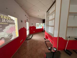 Lloguer Local Comercial a Nuevo Cáceres. Maravilloso local en una de las mejores zonas