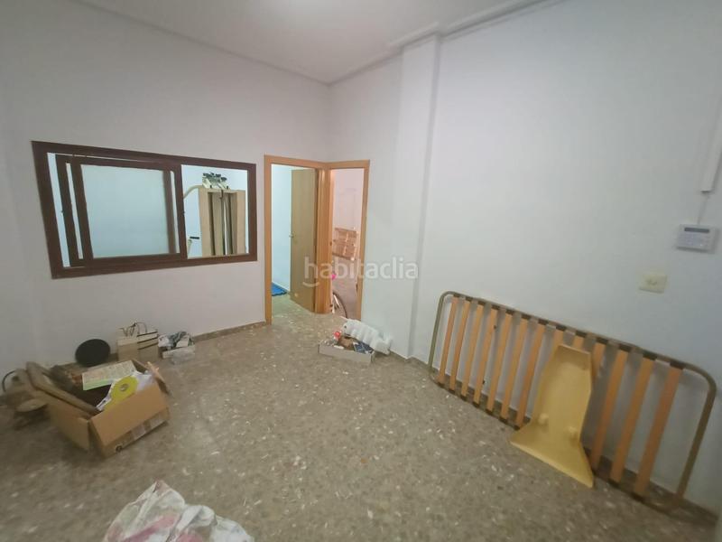 Foto 98c2e767-3907-43c0-bc6d-258bf343f22f. Alquiler local comercial se alquila estupendo negocio en la barriada del peru!!!! en Cáceres