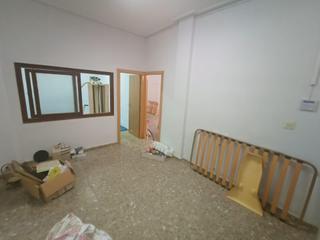 Business premise in Centro