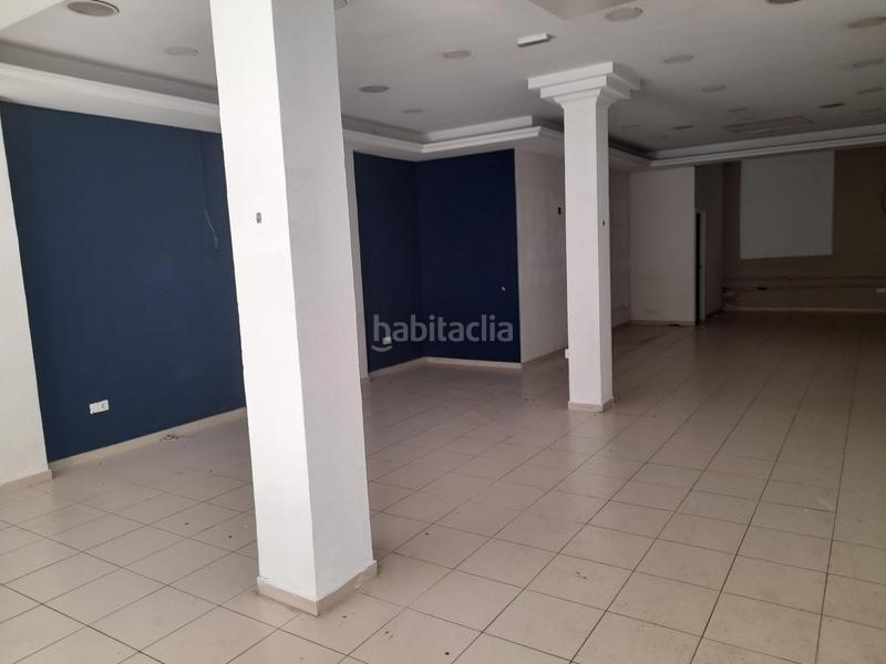 Foto 771faa35-cf73-40e2-9b98-d282584d2c9d. Alquiler local comercial pleno Centro en Centro Cáceres