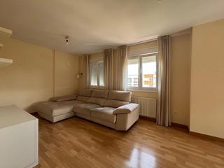 Piso en Nuevo Cáceres. Precioso duplex