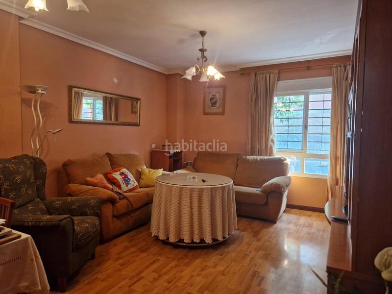 Foto 903db2ec-5111-41e7-a2a8-59f2373ffeb1. Appartement avec chauffage parking dans Casco Antiguo Cáceres