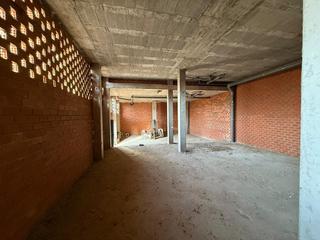 Miete Geschäftsraum in Nuevo Cáceres. Local en alquiler en casa plata, cáceres!