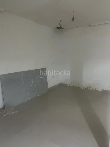 Foto d7298a34-3e52-4864-ace7-6eeb374e6d8d. Alquiler local comercial oportunidad de negocio en pleno Centro ! en Cáceres