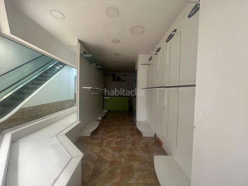 Foto 79f97602-93c3-4bfc-a345-04cc927f18f5. Alquiler local comercial excelente local en venta o alquiler en pleno Centro ! en Cáceres