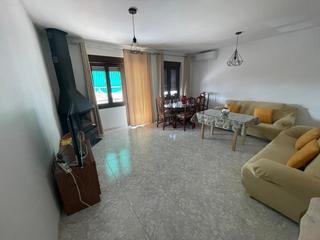 Édifice à Montánchez. Edificio en venta en montánchez