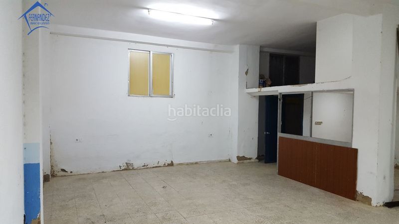 Foto de92a6e9-4c01-4de5-a30a-d29c6bcc14b6. Local comercial a Centro Cáceres