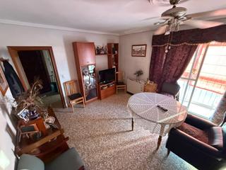 Piso en Casco Antiguo. Oportunidad nica de compra en plaza de italia, cceres!