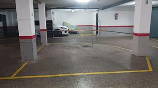 Parking coche en Centro