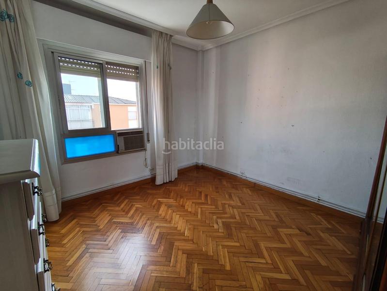Foto 1c2ac0dc-ad00-4b37-8ba8-9da886f2690c. Alquiler piso amplio y luminoso piso en el Centro ! ideal para estudiantes en Cáceres