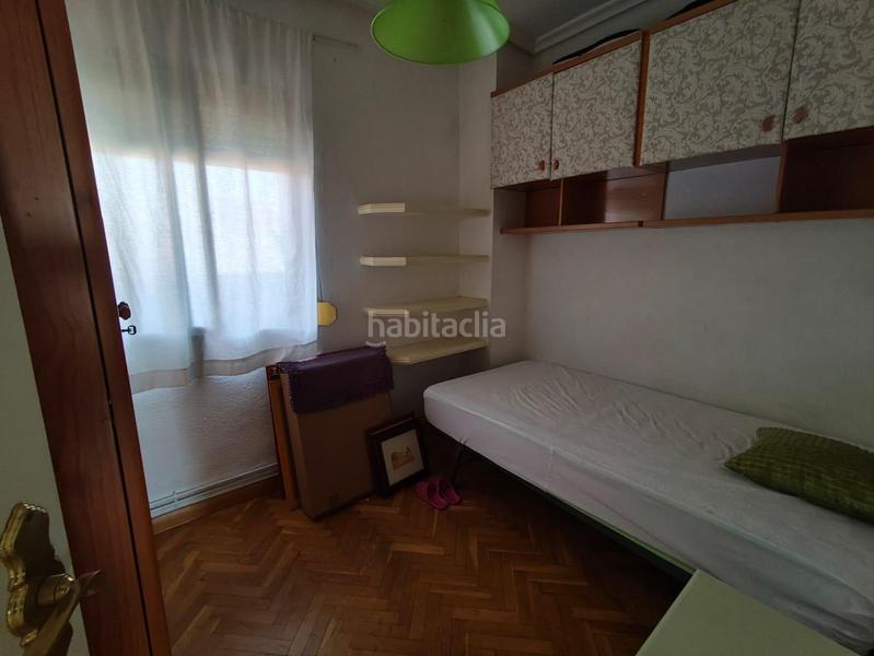 Foto e1839fc8-89ae-4be2-a0da-3b64a15539bf. Alquiler piso amplio y luminoso piso en el Centro ! ideal para estudiantes en Cáceres