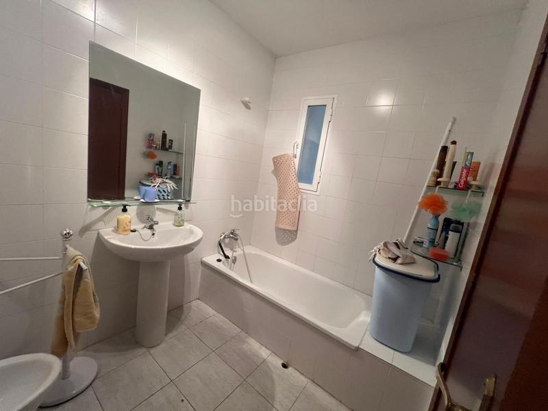 Foto dc431433-3965-4317-8e13-07e70ad208ef. Semi detached house with heating parking in La Cañada - Aldea Moret Cáceres