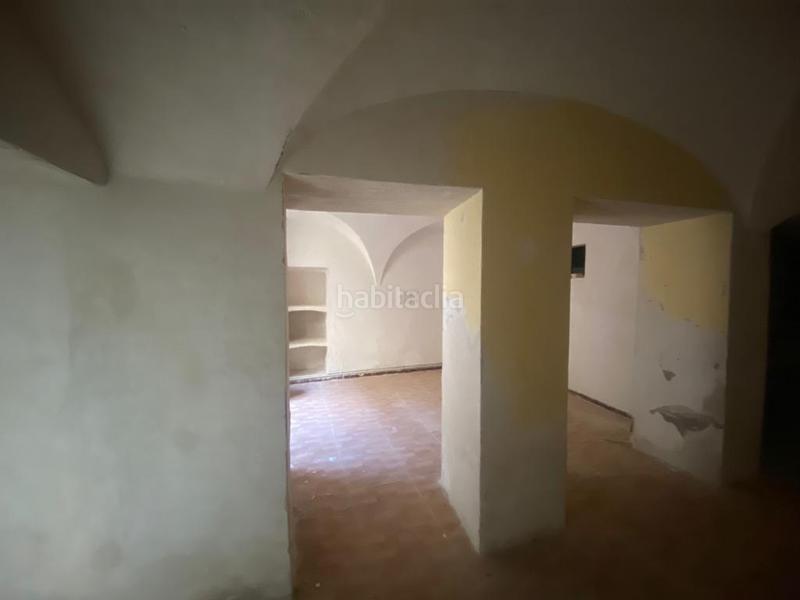 Foto 393b4d57-2d8c-4651-9e01-e8dc1e11723d. Alquiler local comercial local en alquiler en la parte antigua gran oportunidad para tu negocio! en Cáceres