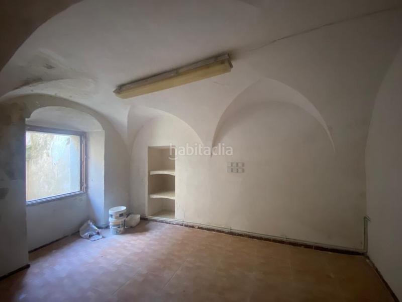 Foto 6db3c576-5734-450e-9ba7-32efbc3708a0. Alquiler local comercial local en alquiler en la parte antigua gran oportunidad para tu negocio! en Cáceres