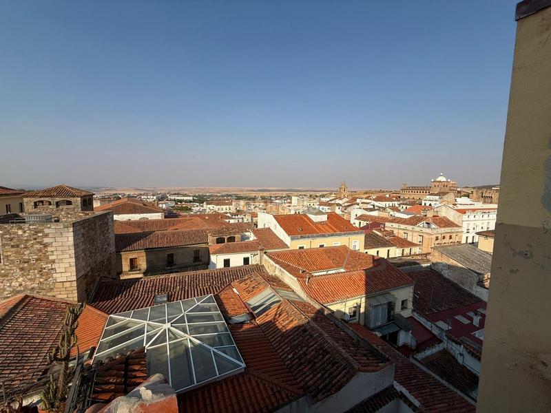 Foto 706aca7d-39d7-48c0-a592-44c6201c829d. Etagenwohnung mit heizung in Casco Antiguo Cáceres