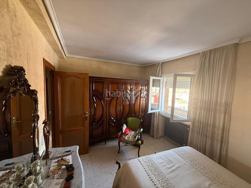 Foto e19b262f-2edf-40a9-a336-cb5318d34dc9. Etagenwohnung mit heizung in Casco Antiguo Cáceres