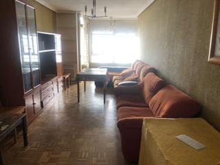 Affitto Appartamento in Centro. Piso en la cruz para estudiantes