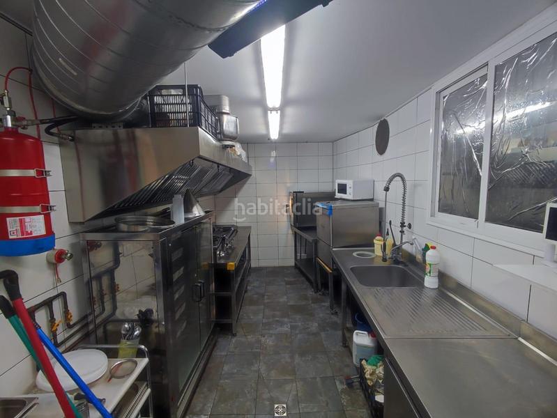 Foto bf8c4402-3d49-4238-92fa-6073a0e75432. Alquiler local comercial local equipado y reformado en Cáceres
