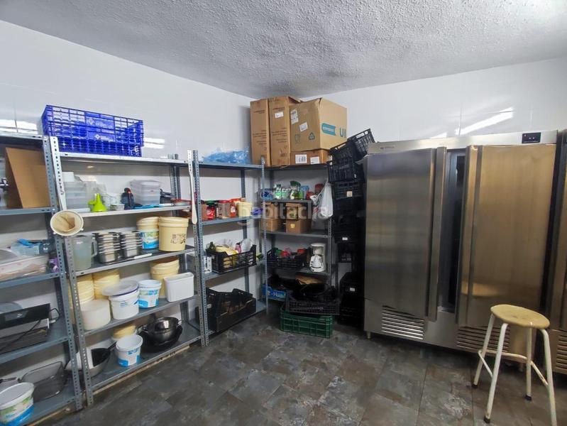 Foto 1ffa3399-ab62-46a3-a705-add7ca72372c. Location local commercial dans Casco Antiguo Cáceres