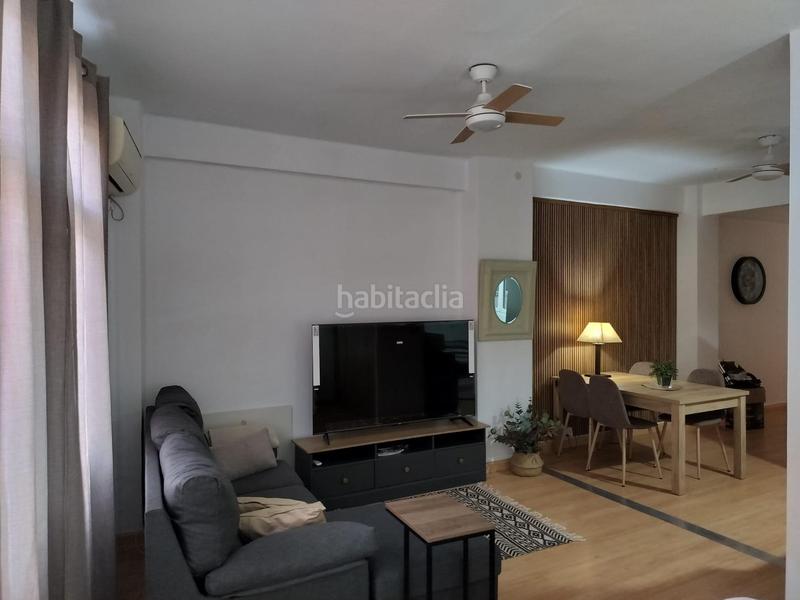 Foto 5658352f-c01f-4e21-b69c-1f5874721bfd. Alquiler apartamento excelente loftestudio en Casco Antiguo Cáceres