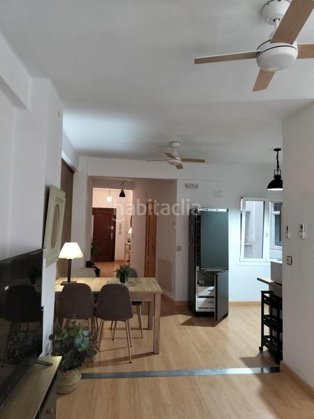 Foto fd6f9d4d-e58c-4cc9-8ca2-3ae61a504ff9. Alquiler apartamento excelente loftestudio en Casco Antiguo Cáceres