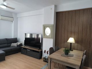 Lloguer Apartament a Casco Antiguo. Excelente loftestudio con garaje