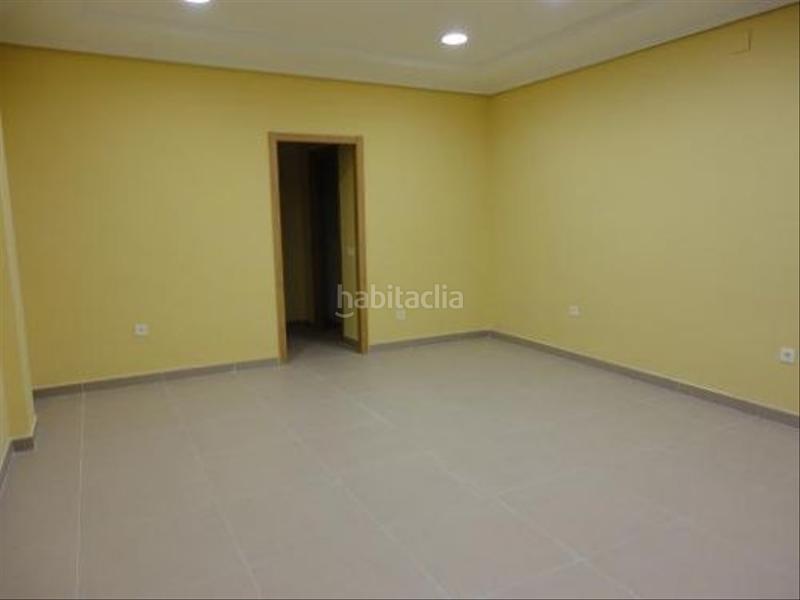 Foto 4c78006d-66a8-4d3c-95ff-421ab1af6380. Alquiler local comercial  en moctezuma en Cáceres