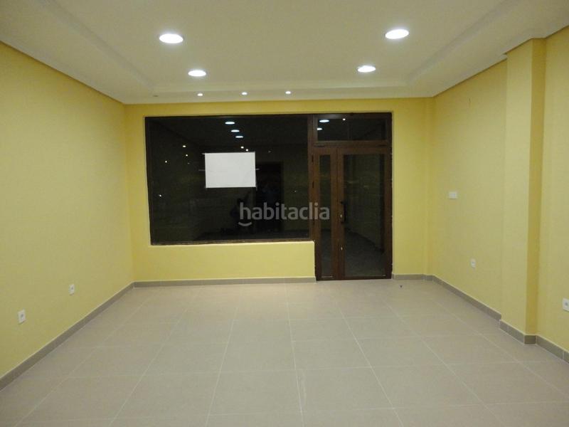 Foto c18c3b77-1e40-453f-a640-5cb7e8c502ac. Alquiler local comercial  en moctezuma en Cáceres