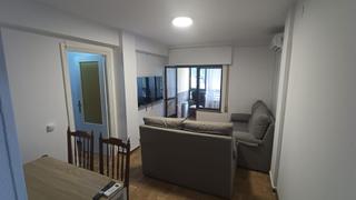 Location Appartement à Ruta de la Plata. Piso en alquiler para estudiantes en la madrila  cáceres
