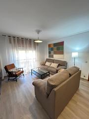 Location Appartement à Centro. Impresionante piso reformado en alquiler en pleno centro de cáce