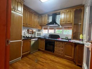 Location Appartement à Centro. Excelente piso de alquiler en los fratres, sin amueblar ideal pa