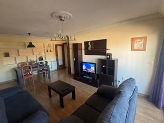 Location Appartement à Montesol - Mejostilla. Estupendo piso para estudiantes en pinilla
