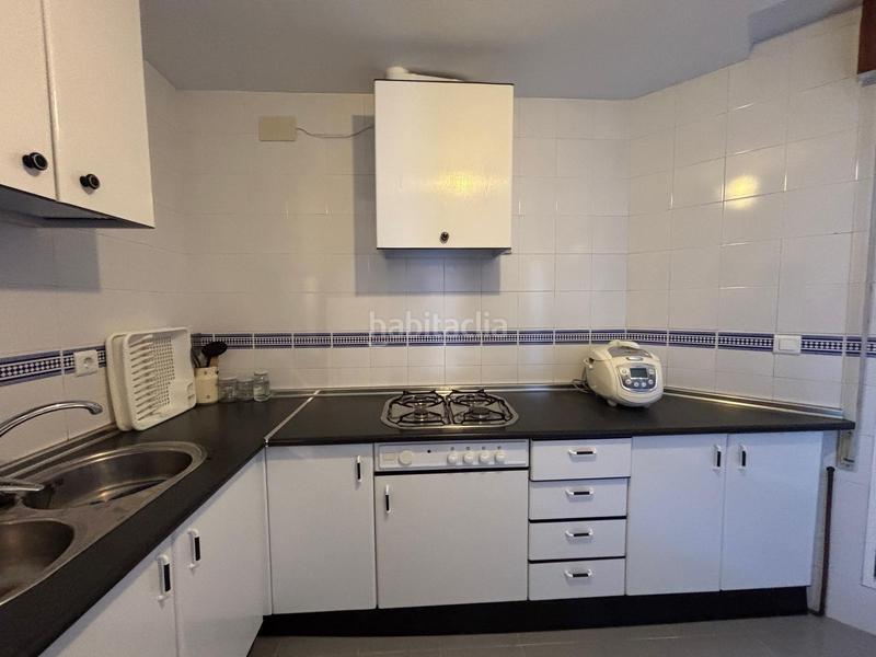 Foto b1be7e0f-0214-44a3-a997-44d5715dfa2f. Rent flat with heating in nuevo Cáceres Cáceres