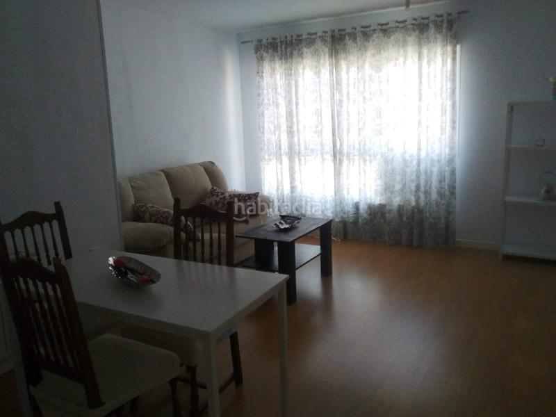 Foto a4b4d3f4-60dd-4ab1-b3b2-1ff0a9700fce. Etagenwohnung mit heizung parking in La Cañada - Aldea Moret Cáceres