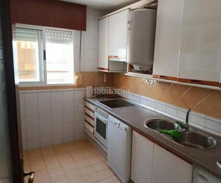 Foto 272422f1-39f5-4ed7-b9c3-0fde3a7180ba. Lloguer apartament amb calefacció a Casco Antiguo Cáceres