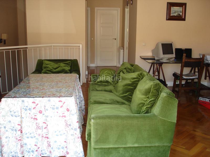 Foto a2dd40e3-8616-41c0-b879-478803b5b4a5. Casa a schiera con riscaldamento parcheggio piscina in Cáceres