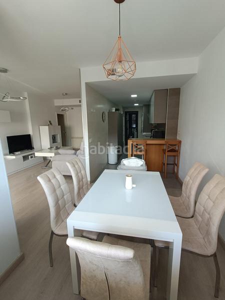 Foto 1d9ebe3b-9e10-4f67-a85f-4f3e3dcfaf2e. Appartement avec chauffage parking piscine dans Centro Cáceres