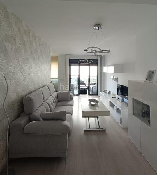 Foto 9467a426-6489-4763-ab14-5cb4f776a674. Appartement avec chauffage parking piscine dans Centro Cáceres