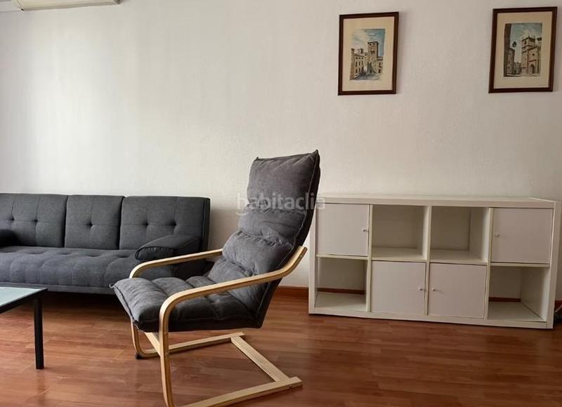 Foto 4a596b77-13bb-4857-beed-bdbd918d5411. Lloguer pis a Casco Antiguo Cáceres