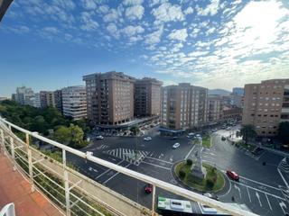 Rent Flat in Centro. Oportunidad única en pleno cruz de los caídos!