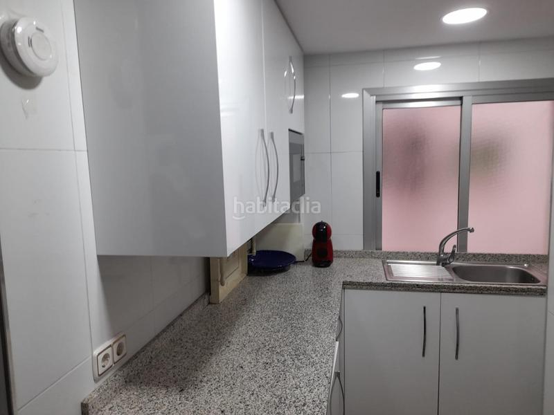 Foto d4eb209b-9384-45f9-8e12-d7e53daddf0a. Etagenwohnung mit heizung in Centro Cáceres