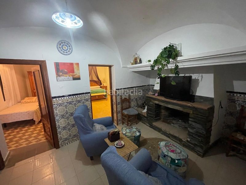 Foto 5fabf242-95c0-4feb-be2c-ed24a07fe0be. Casa amb aparcament a Casas de Don Antonio