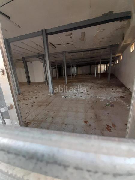 Foto 05aabae5-82d5-4687-83cd-7db6dc54d438. Alquiler local comercial conjunto de 4 locales en venta avenida alemania, Centro en Cáceres